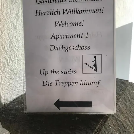 Mit 3 Zimmern Casa de hóspedes 3*