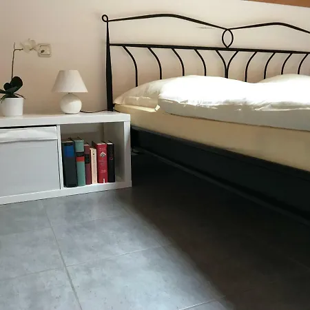 Casa de hóspedes Mit 3 Zimmern 3*